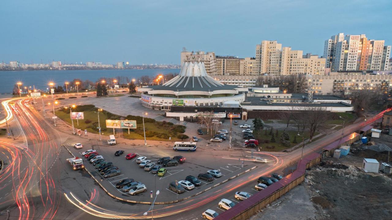 Staybridge Mini-Hotel In Most City Panoramic River View Днепър Екстериор снимка